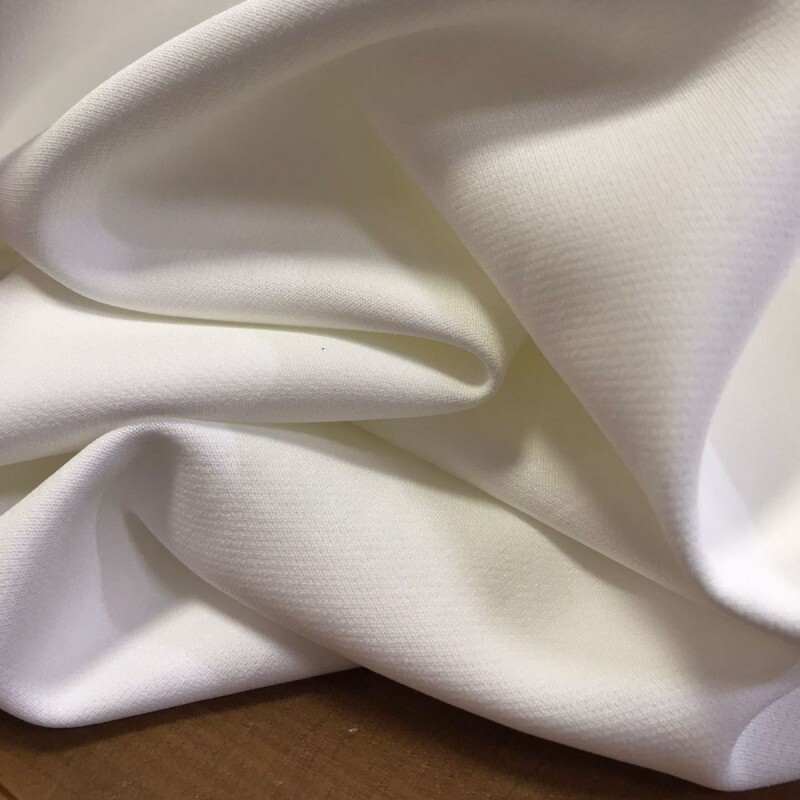 Alfaiataria Crepe Carolina Off White Alfaiataria Crepe Carolina Off White